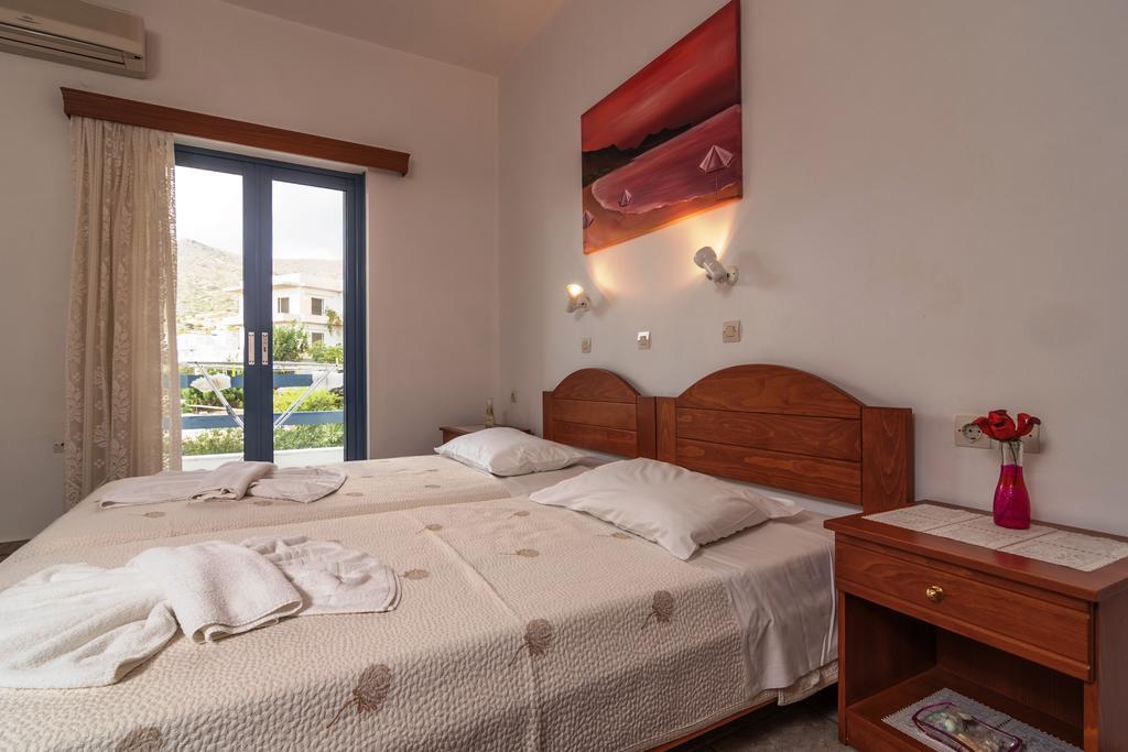 Roula Apartments パレオコラ エクステリア 写真